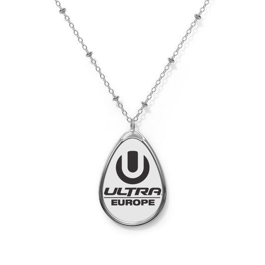 Ultra Europe Oval Necklace – Elegant Statement-smycken för festivalälskare