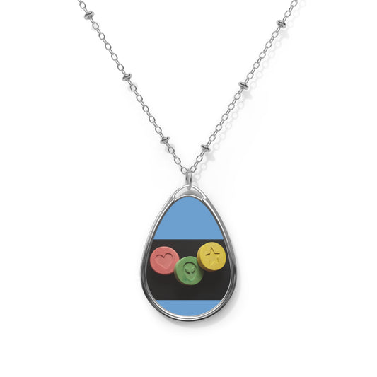 Färgglatt ovalt halsband / E