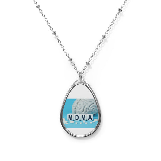 MDMA ovalt halsband - unika silversmycken för musikälskare
