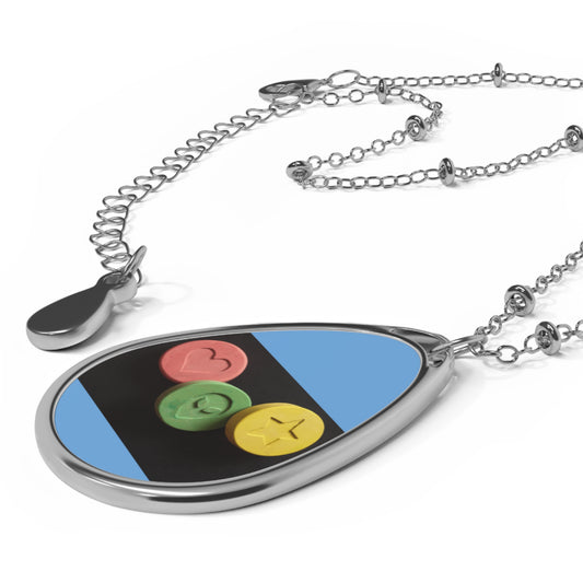 Färgglatt ovalt halsband / E
