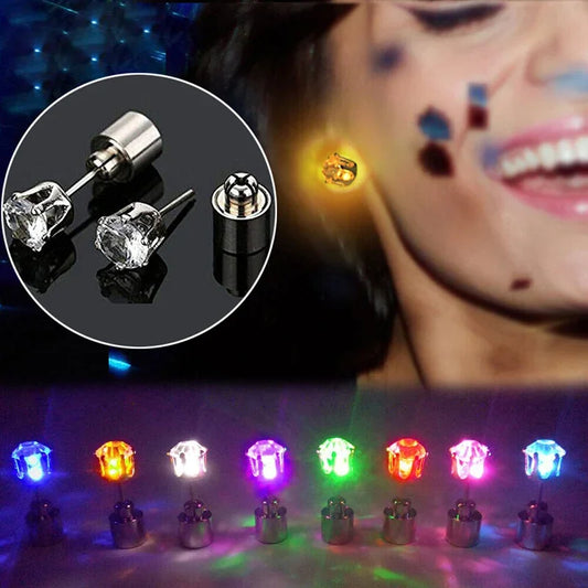 2 ST. Färgglada LED-lysande fyrkantiga zirkon örhängen för män Kvinnor Glödande Bar Rave Bröllopsfest Smycken Tillbehör